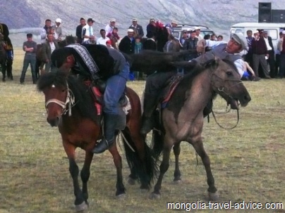 Mongolia Images: buzkashi in western Mongolia