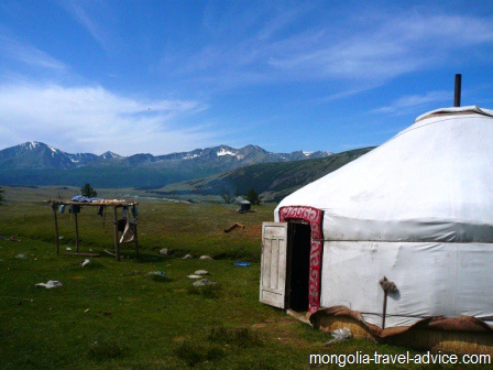 Mongolia pictures: Mongolian ger